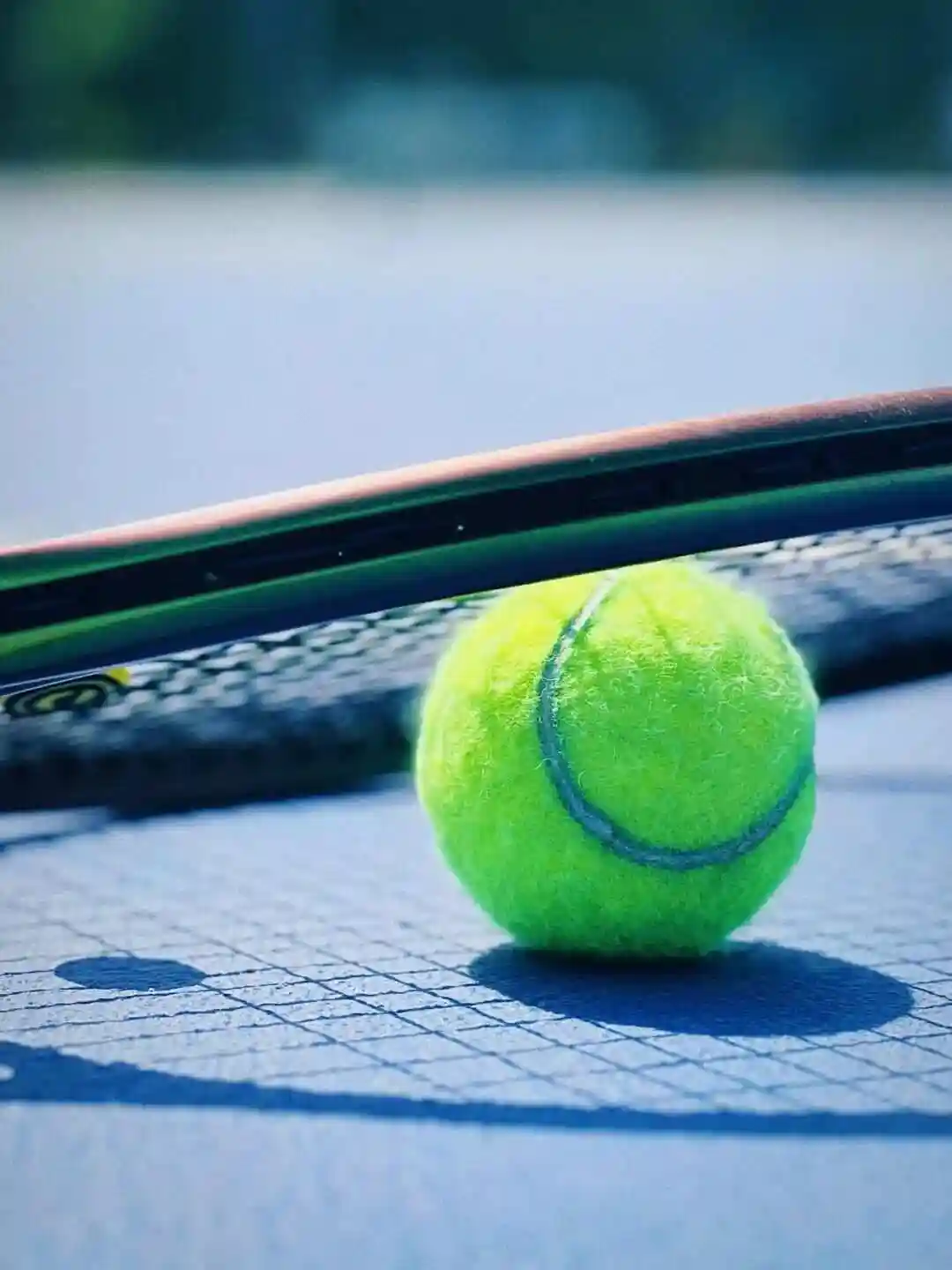 WTA500伦敦站女单女双第一轮：拉杜卡努VS布林科娃